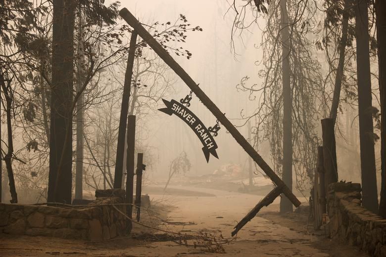 Đang căng mình chống dịch Covid-19, bang California lại phải đối mặt với đám cháy rừng lớn kỷ lục Đang căng mình chống dịch Covid-19, bang California lại phải đối mặt với đám cháy rừng lớn kỷ lục