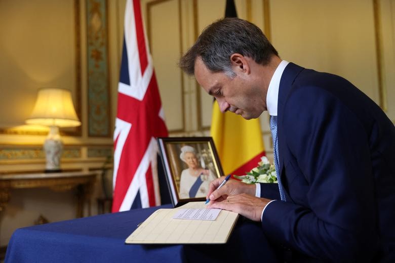 Thế giới tưởng nhớ Nữ hoàng Anh Elizabeth II