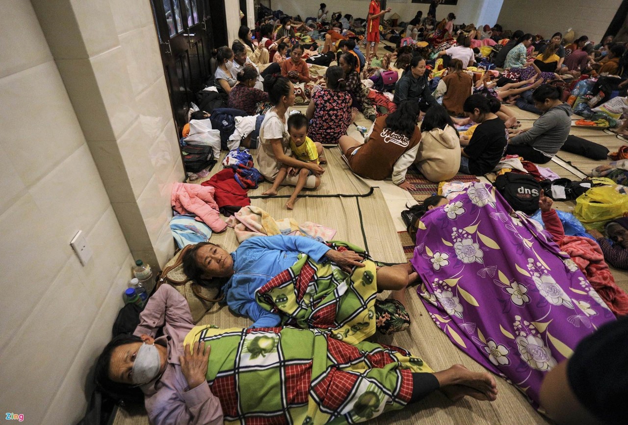 Sức tàn phá 'khủng khiếp' khi bão Noru càn quét miền Trung Sức tàn phá 'khủng khiếp' khi bão Noru càn quét miền Trung