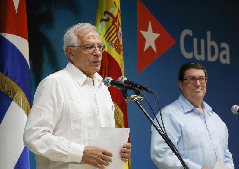 nha vua tay ban nha se tham cuba trong thang 11