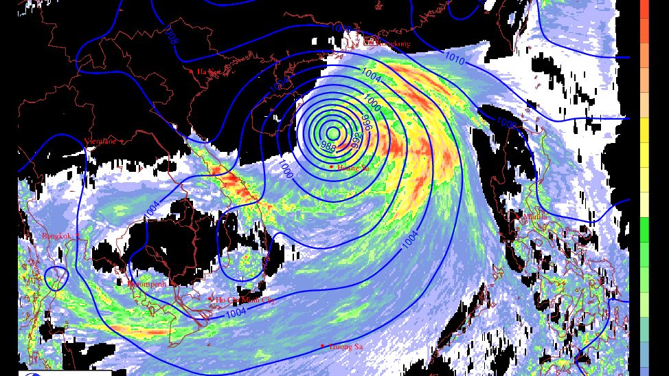 Dự báo thời tiết ngày và đêm 12/10: Mưa lớn diện rộng ở Trung Bộ, Bắc Bộ