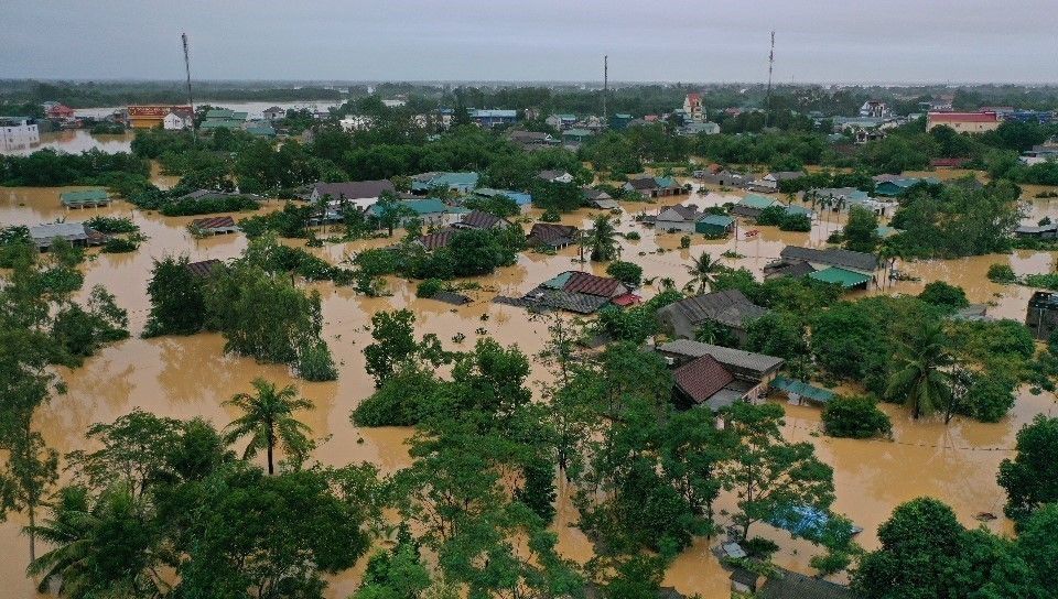 Điểm danh những cơn bão lớn đổ bộ Việt Nam trong 2 thập kỷ, miền Trung