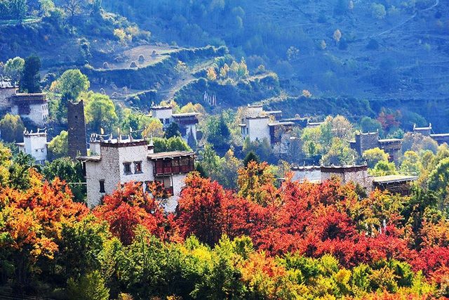 Vẻ thanh bình ở “vùng đất của những mỹ nhân” Lễ hội sắc đẹp tại Đan Ba, vùng đất của những mỹ nhân ở Trung Quốc