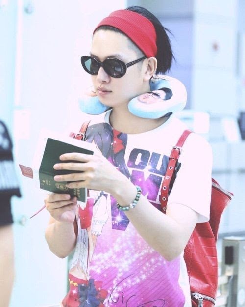 Những lần tạo hình 'thê thảm' không dám nhìn lại của sao KPop