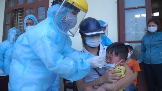 tiem vaccine covid19 cho tre duoi 5 tuoi nen hay khong