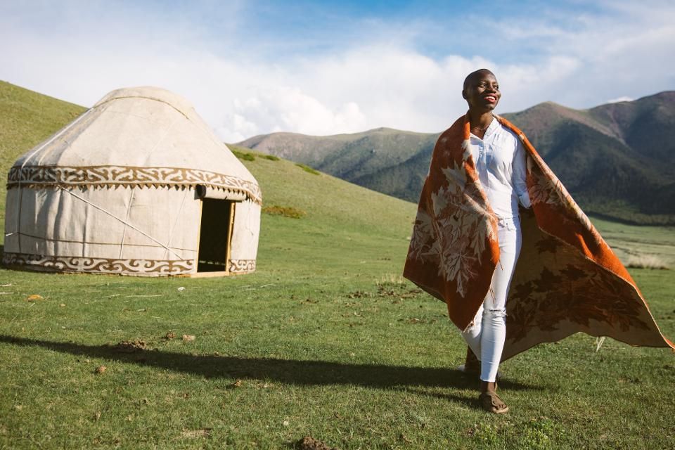 nguoi phu nu da den dau tien ghe tham moi quoc gia tren the gioi