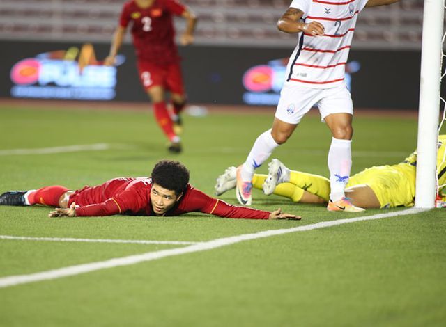 de bep u22 campuchia u22 viet nam vao chung ket sea games 30