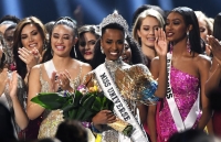 18 bộ trang phục đẹp nhất tại cuộc thi Hoa hậu Hoàn vũ thế giới 2019