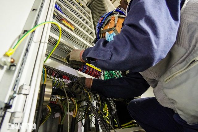 Mục sở thị robot đào hầm TBM - 'quái vật' đào hầm khổng lồ đầu tiên của Hà Nội