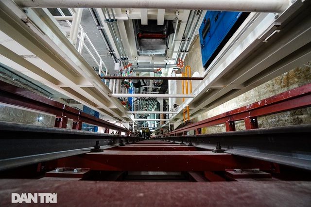 Mục sở thị robot đào hầm TBM - 'quái vật' đào hầm khổng lồ đầu tiên của Hà Nội