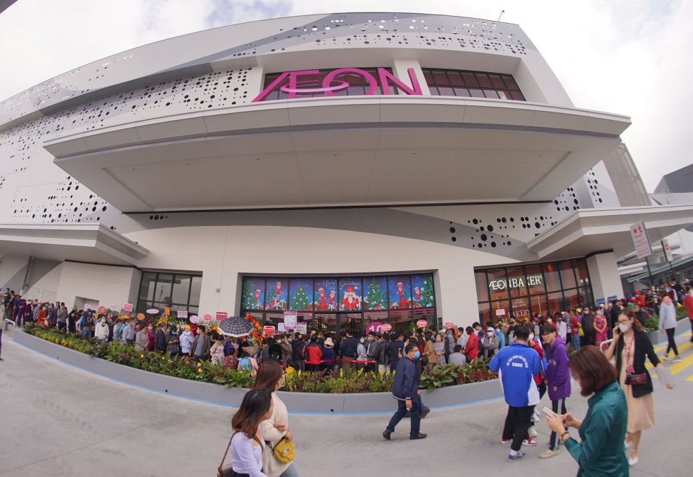 Các 'tín đồ shopping' nô nức tham gia tuần khai trương trung tâm thương mại AEON tại Hải Phòng
