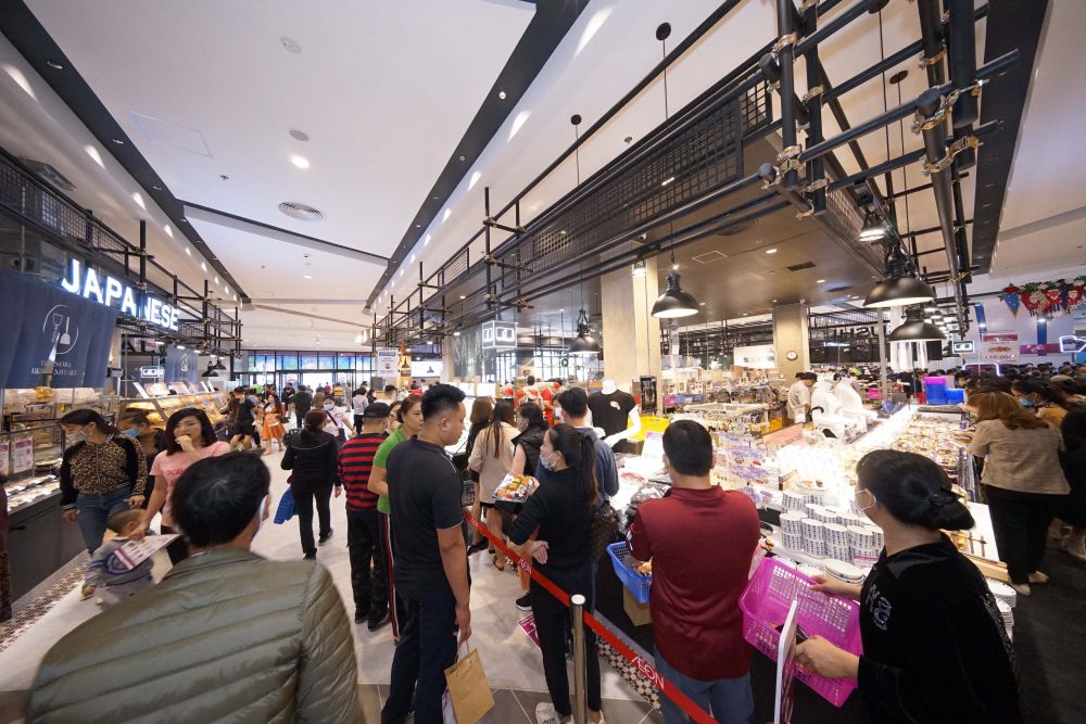 Các 'tín đồ shopping' nô nức tham gia tuần khai trương trung tâm thương mại AEON tại Hải Phòng