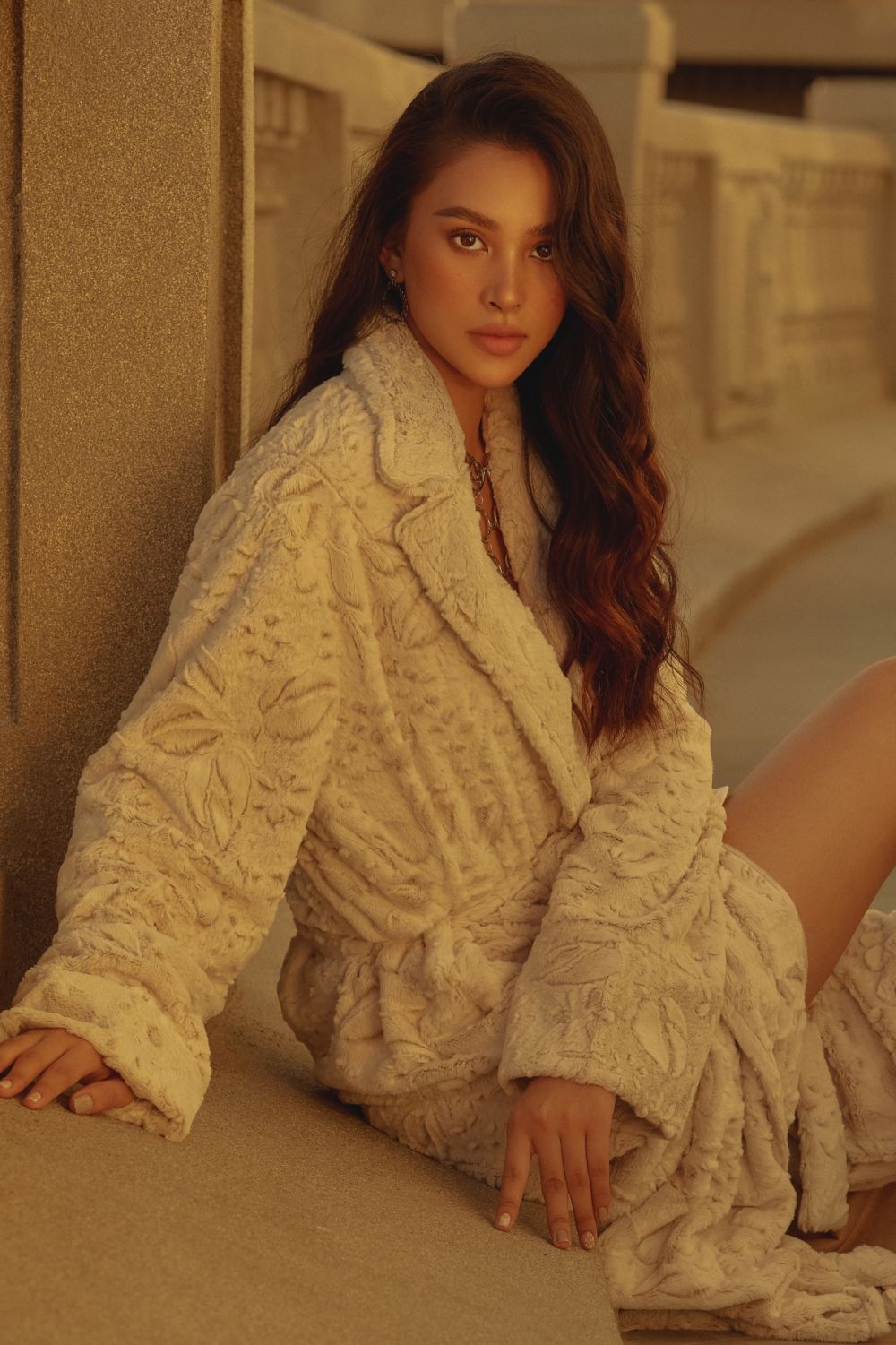 Sau khi hoàn thành 'sứ mệnh', Hoa hậu Tiểu Vy 'lột xác' trong bộ ảnh mới