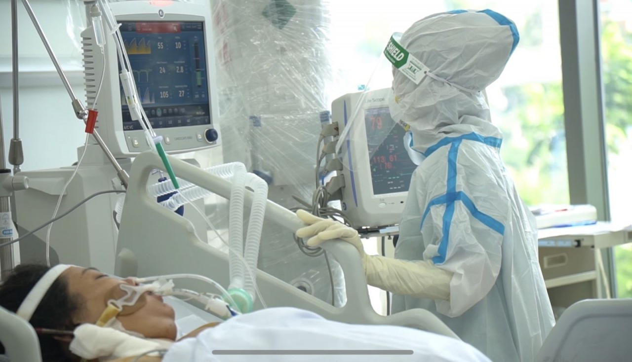 TP Hồ Chí Minh đang có 3.089 người được hỗ trợ hô hấp, thở máy xâm lấn.