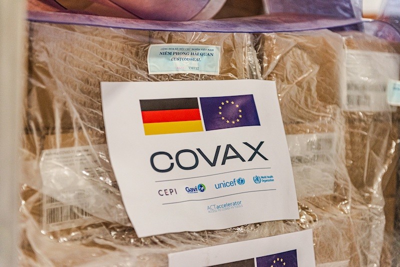 Việt Nam tiếp nhận thêm 2.558.000 liều vaccine Covid-19 do Đức hỗ trợ thông qua cơ chế COVAX