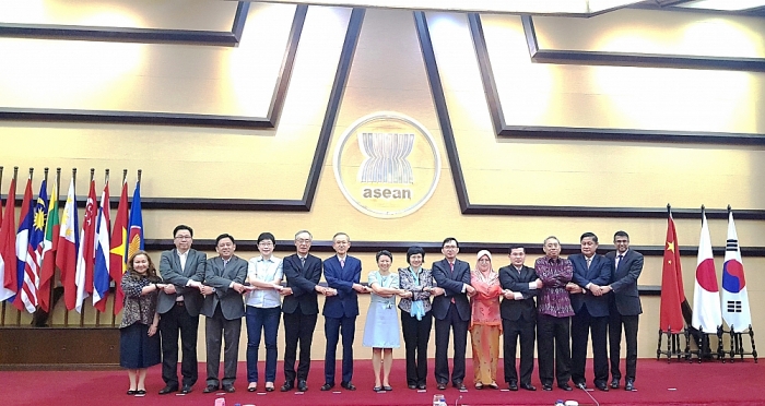 viet nam tham gia cuoc hop lan thu 10 uy ban cac dai dien thuong truc asean va 3 nuoc doi tac