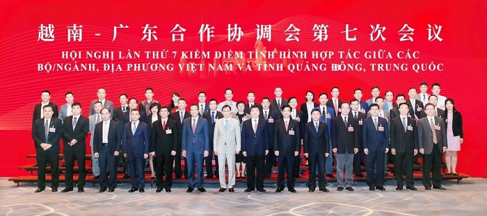 Thứ trưởng Lê Hoài Trung dự Hội nghị kiểm điểm hợp tác giữa địa phương Việt Nam và tỉnh Quảng Đông, Trung Quốc thu truong le hoai trung du hoi nghi kiem diem hop tac giua dia phuong viet nam va tinh quang dong trung quoc