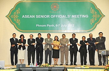 mr vinh bien dong va chuyen cua nguoi trong cuoc