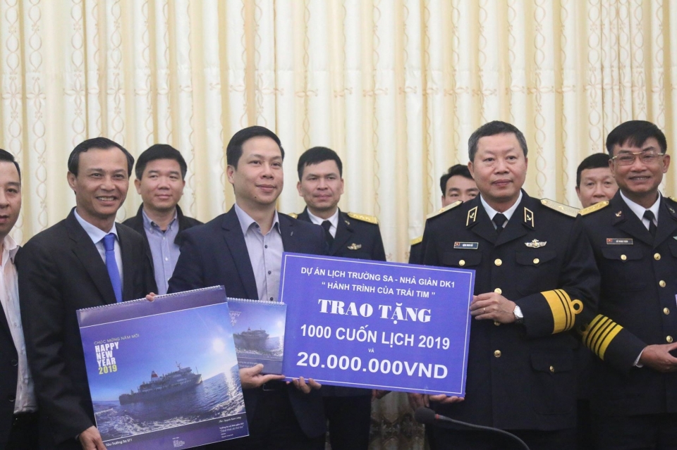 Đưa Mùa Xuân đến sớm với Trường Sa dua mua xuan den som voi truong sa