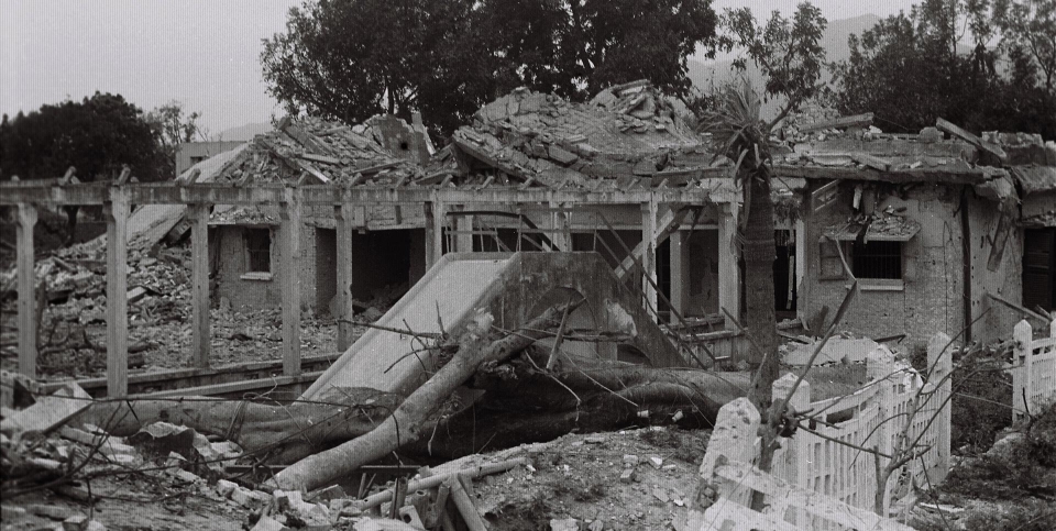 nhin lai ki uc 17 ngay dem