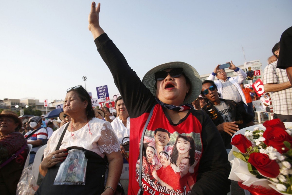 nhung hinh anh dau tien ve cuoc bau cu tai thai lan sang 243