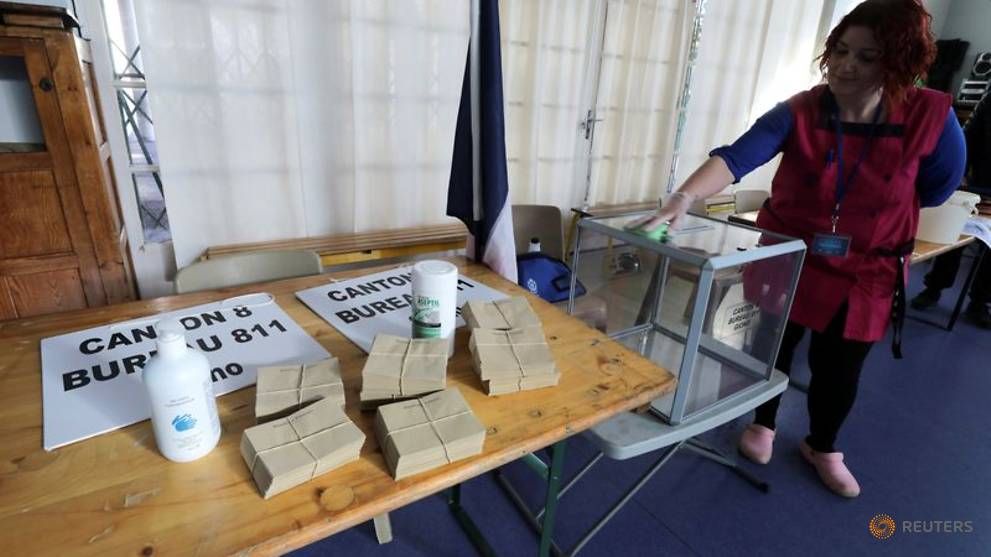 phap bat dau tien hanh cac cuoc bau cu dia phuong bat chap dich covid 19