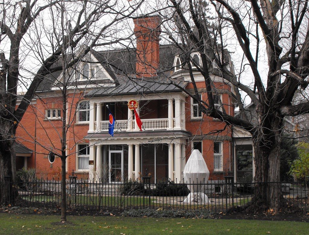 Dịch Covid-19: ĐSQ Việt Nam tại Canada cảnh báo công dân thận trọng với chuyến bay chưa được Chính phủ cấp phép về nước dich covid 19 dsq viet nam tai canada canh bao nguoi viet than trong voi chuyen bay chua duoc chinh phu cap phep ve nuoc