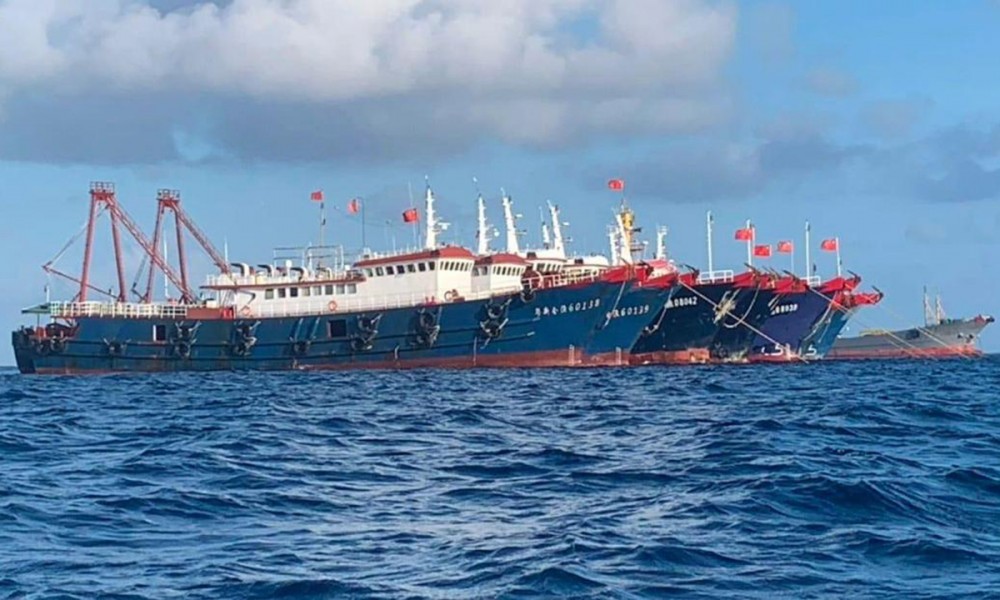 Foreign Policy cung cấp hành tung của tàu Trung Quốc tại Đá Ba Đầu, chỉ ra chiến thuật 'cải bắp' trên Biển Đông