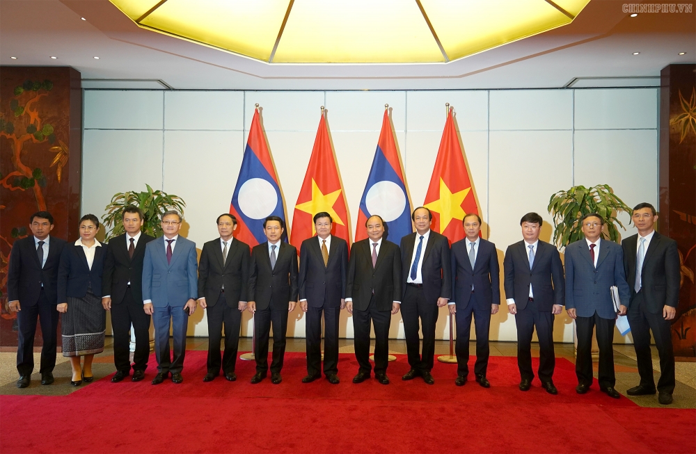 thu tuong nguyen xuan phuc viet nam luon no luc het suc minh tang cuong hop tac voi lao