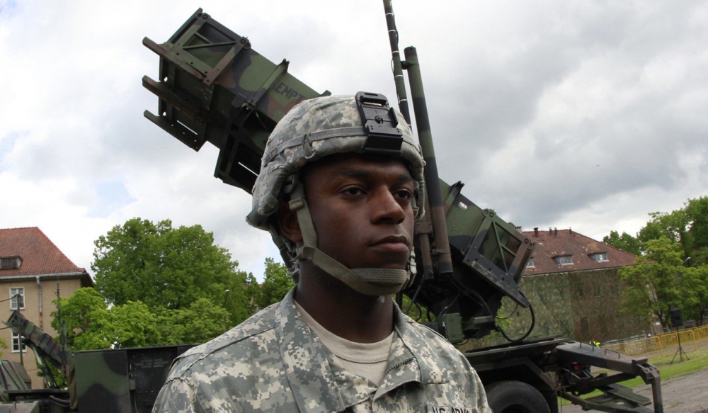 hai ga khong lo ten lua my bat tay xay dung de che quoc phong