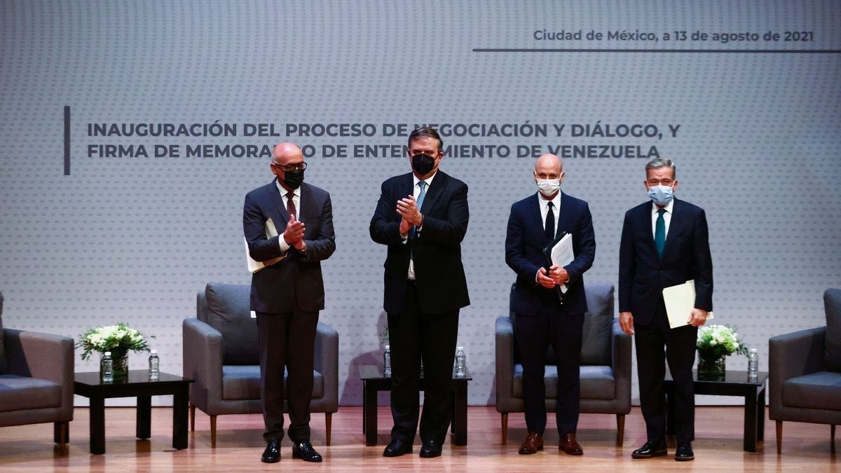 Venezuela: Chính phủ và phe đối lập ký biên bản ghi nhớ khởi động tiến trình đàm phán