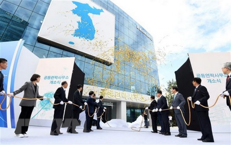 han quoc trieu tien hop ban ve cac van de bien gioi