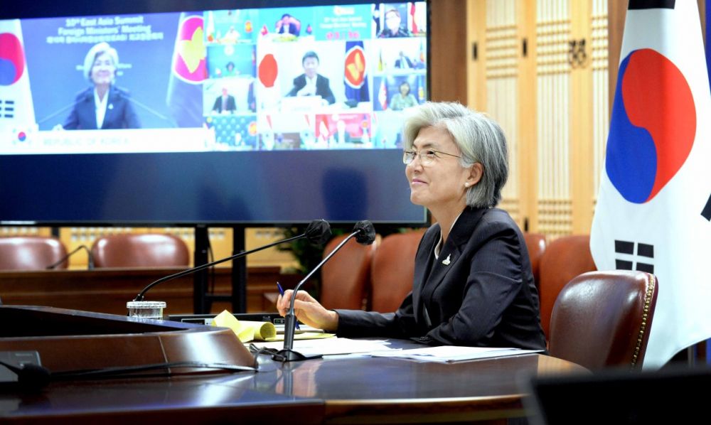 Ngoại trưởng Hàn Quốc Kang Kyung-wha. 1102-20200910000198-0