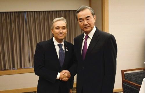 ngoai truong canada phan ung voi binh luan cua bo ngoai giao trung quoc