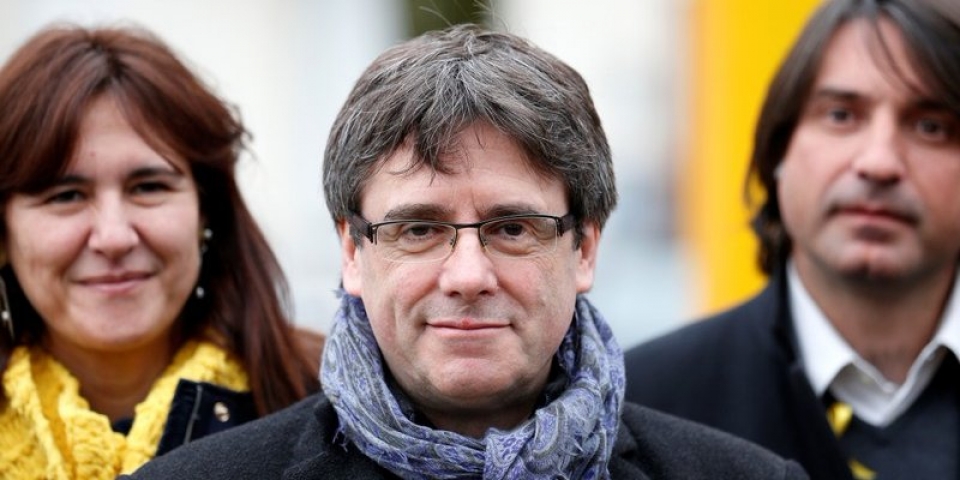 toa an tay ban nha tuyen bo dang doi ly khai catalonia dung tien bat hop phap