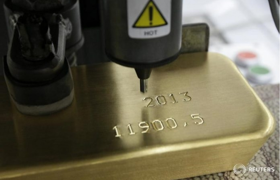 gia vang chau a o muc thap nhat trong gan mot tuan