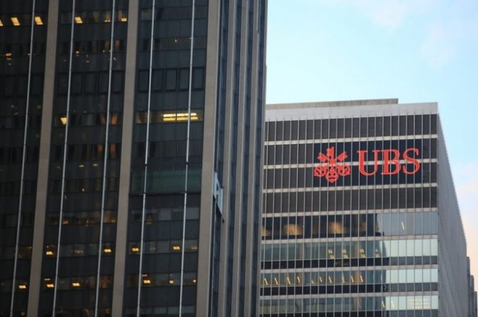 cai cach thue my khien loi nhuan cua ubs sut giam