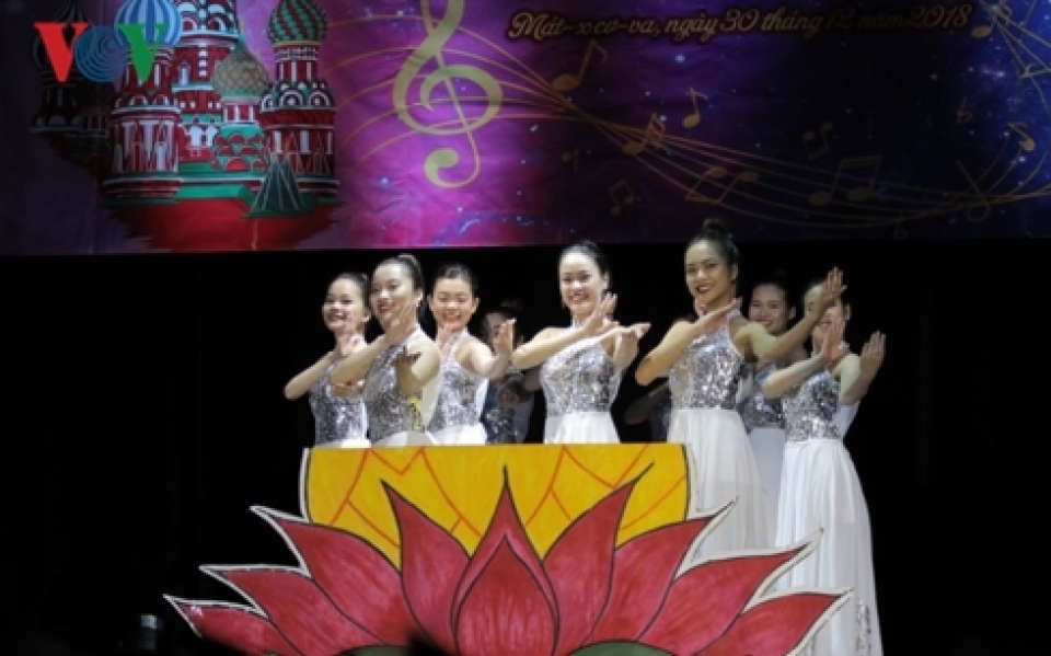 chung ket hoi thi van nghe cong dong nguoi viet tai moscow nam 2018