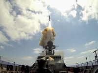 nga phat trien vu khi cu dai bang gay ao giac mat phuong huong