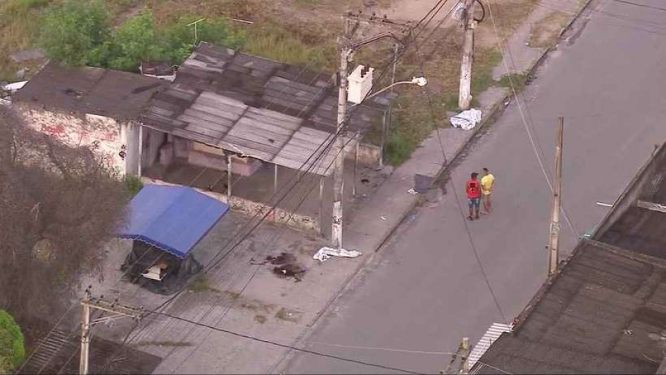 brazil hai vu xa sung lien tiep hon 10 nguoi thuong vong