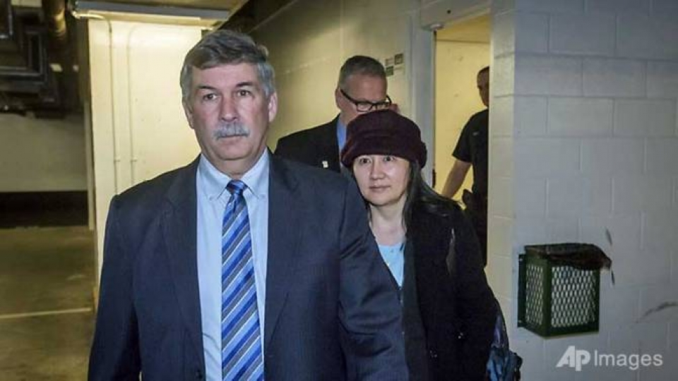 ba manh van chu xuat hien o toa an canada