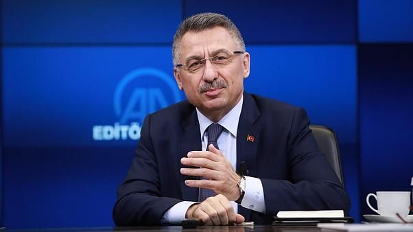 tho nhi ky binh luan ve viec trien khai quan den libya