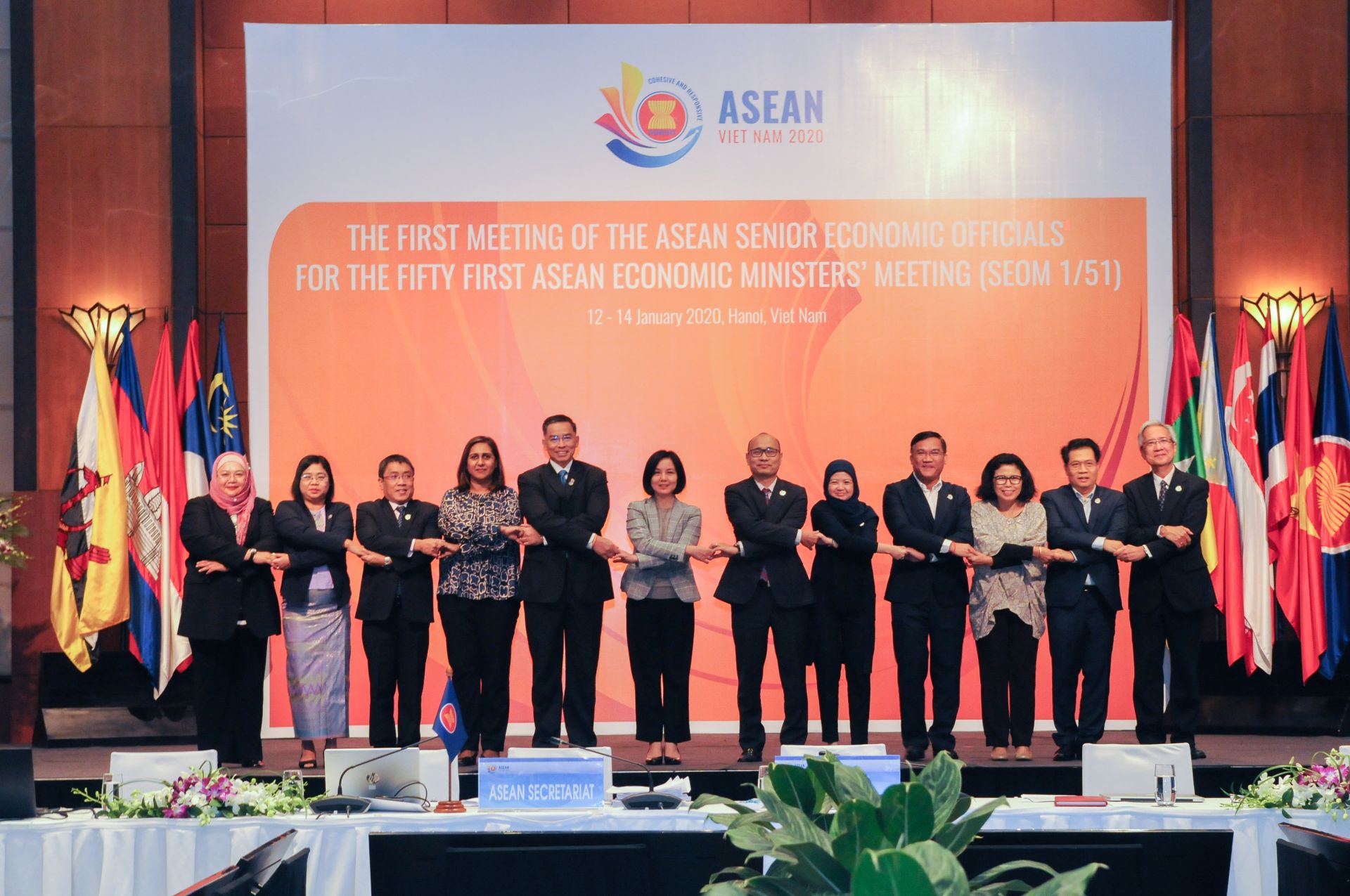 ba dinh huong uu tien trong tru cot kinh te asean nam 2020