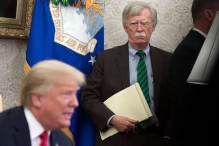Tổng thống Trump tweet: Nếu lắng nghe John Bolton, nước Mỹ sẽ tham gia Thế chiến thứ sáu mot thoi sat canh nay tong thong trump quay ra chi trich khong thuong tiec cuu co van an ninh