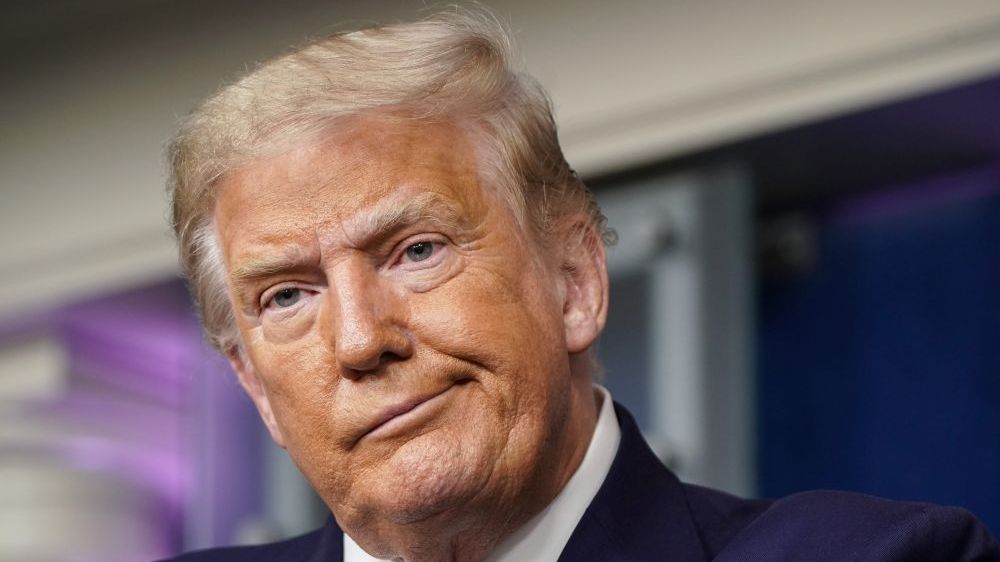 tin khong vui den don dap voi tong thong trump bi pho tuong pence cu tuyet dang dan chu tam dan o georgia