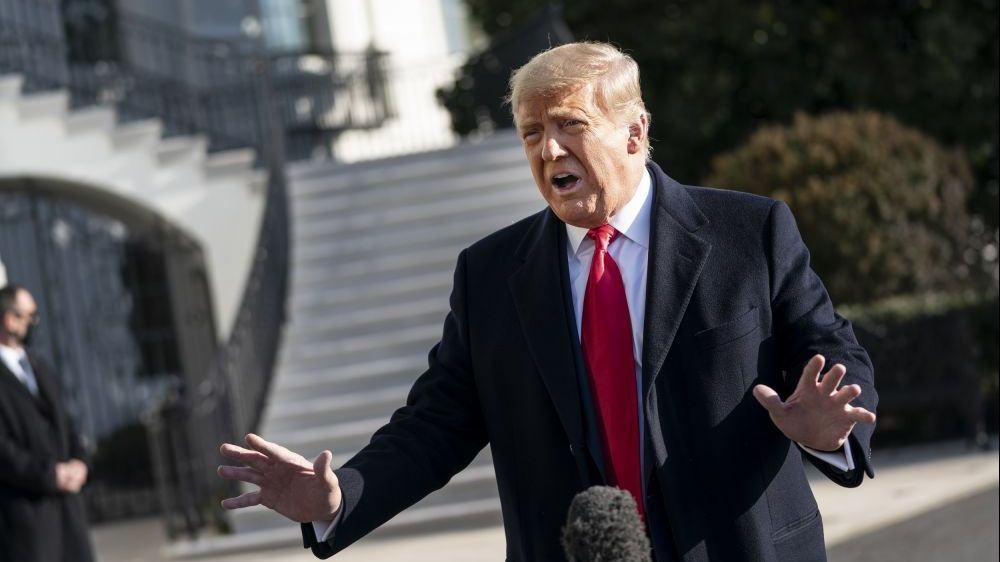 tong thong trump lan dau noi ve vu luan toi co kha nang dien ra duoc pho thu tuong duc khuyen tu chuc