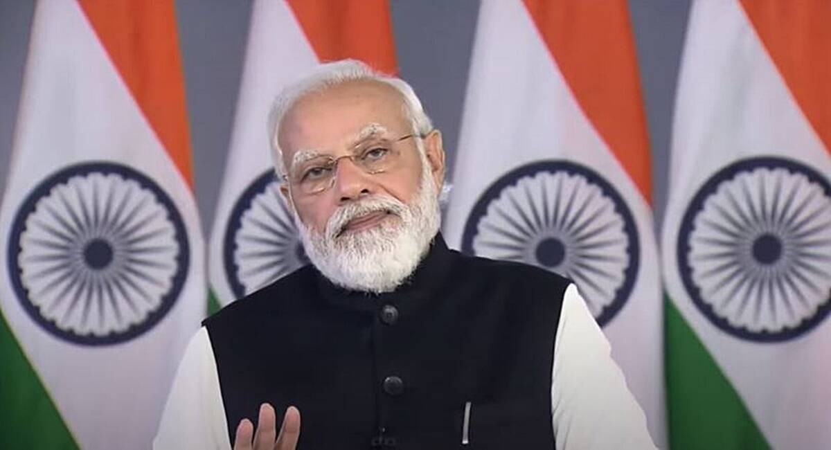 'Khoe' thập kỷ công nghệ của Ấn Độ, Thủ tướng Modi chào mời đầu tư quốc tế. (Nguồn: PTI)