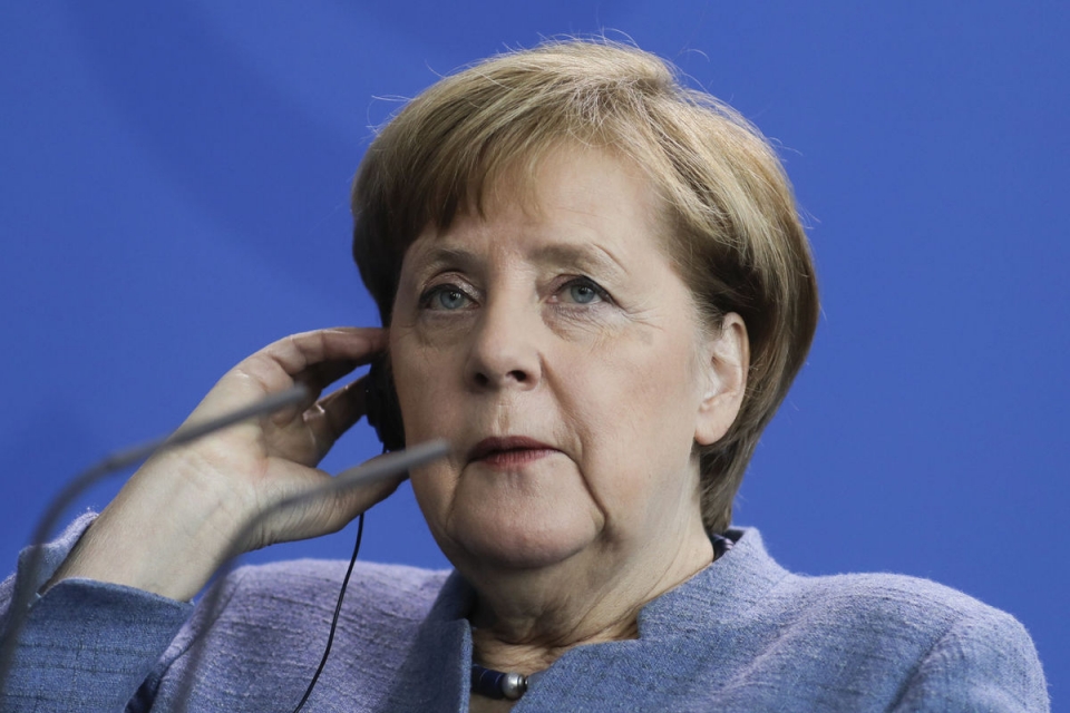 vu ty phu trung quoc dau tu vao daimler thu tuong duc bat den xanh