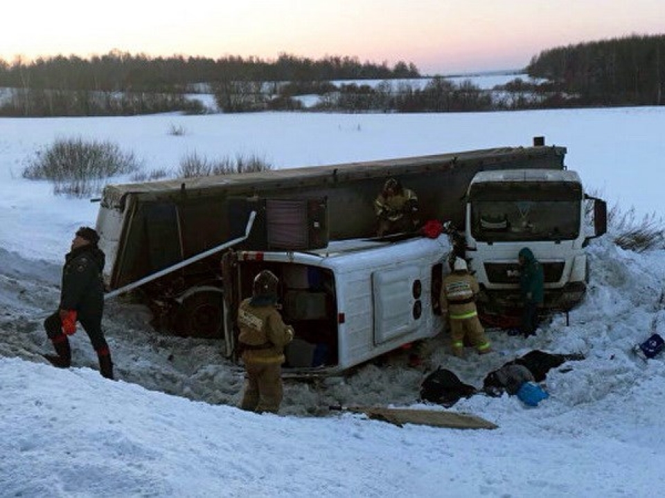 tai nan tham khoc tai nga va trung quoc nhieu nguoi thiet mang
