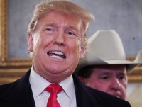 my xem xet keo dai 60 ngay cho thoi han chot ap dung thue bo sung voi hang hoa trung quoc